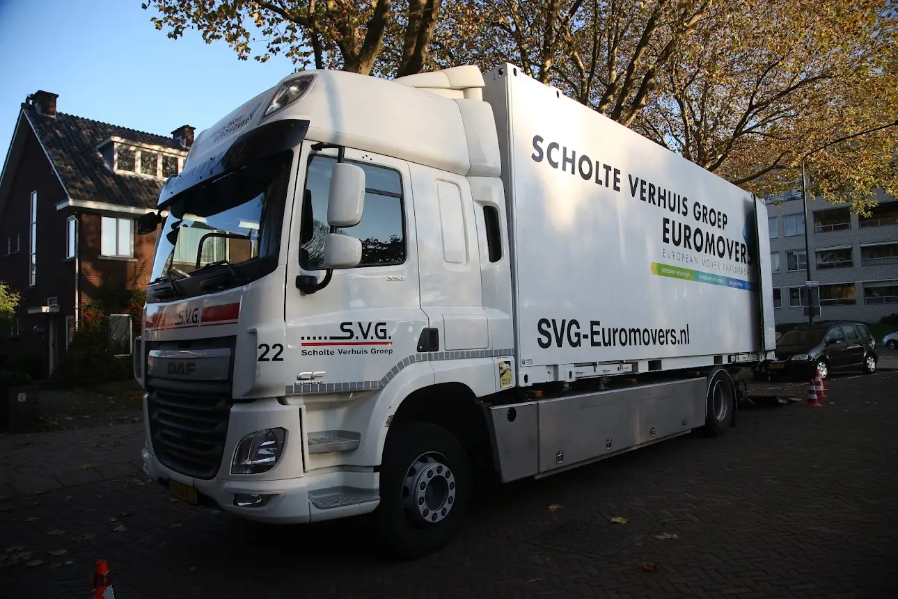 Verhuiswagen van Scholte Verhuis Groep Euromovers